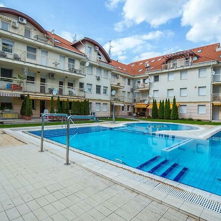 Kis-Gast Panorama Apartman Hajduszoboszlo Bagian luar foto